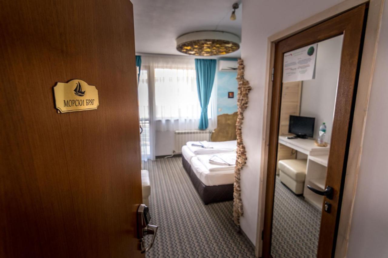 Tihiat Kut Complex Hotel Kyustendil Exterior foto